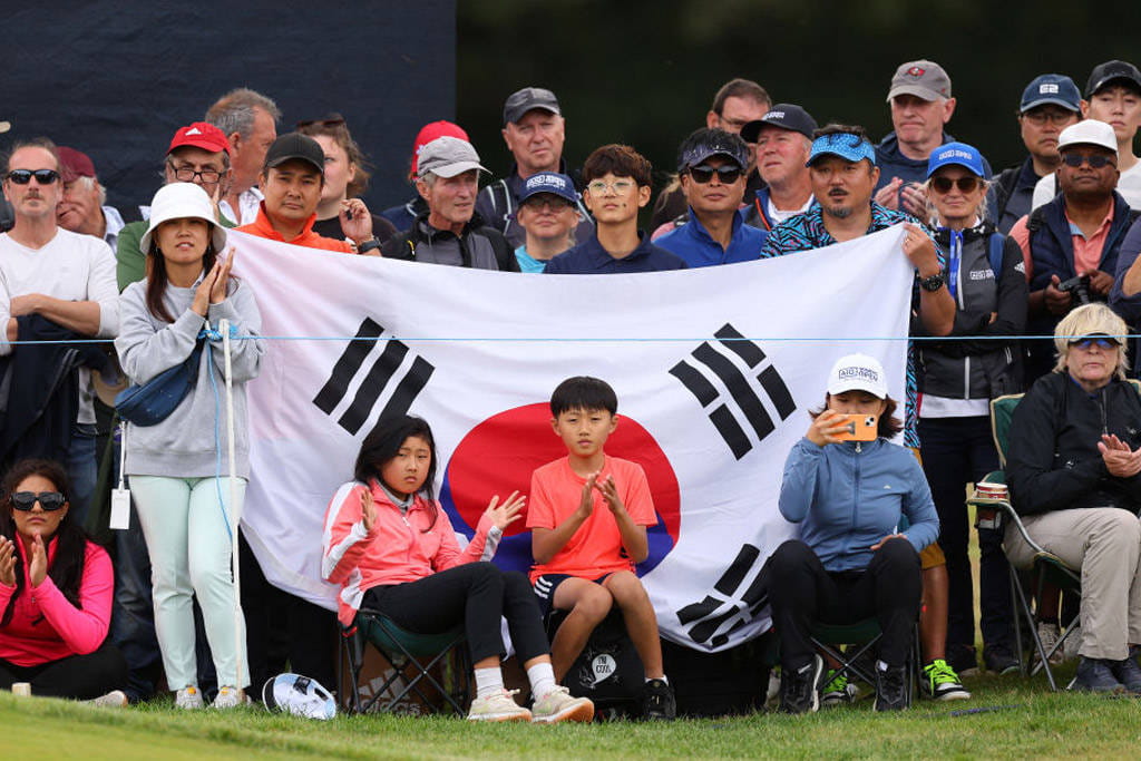 Spectators enjoy the action at Walton Heath during the AIG Women